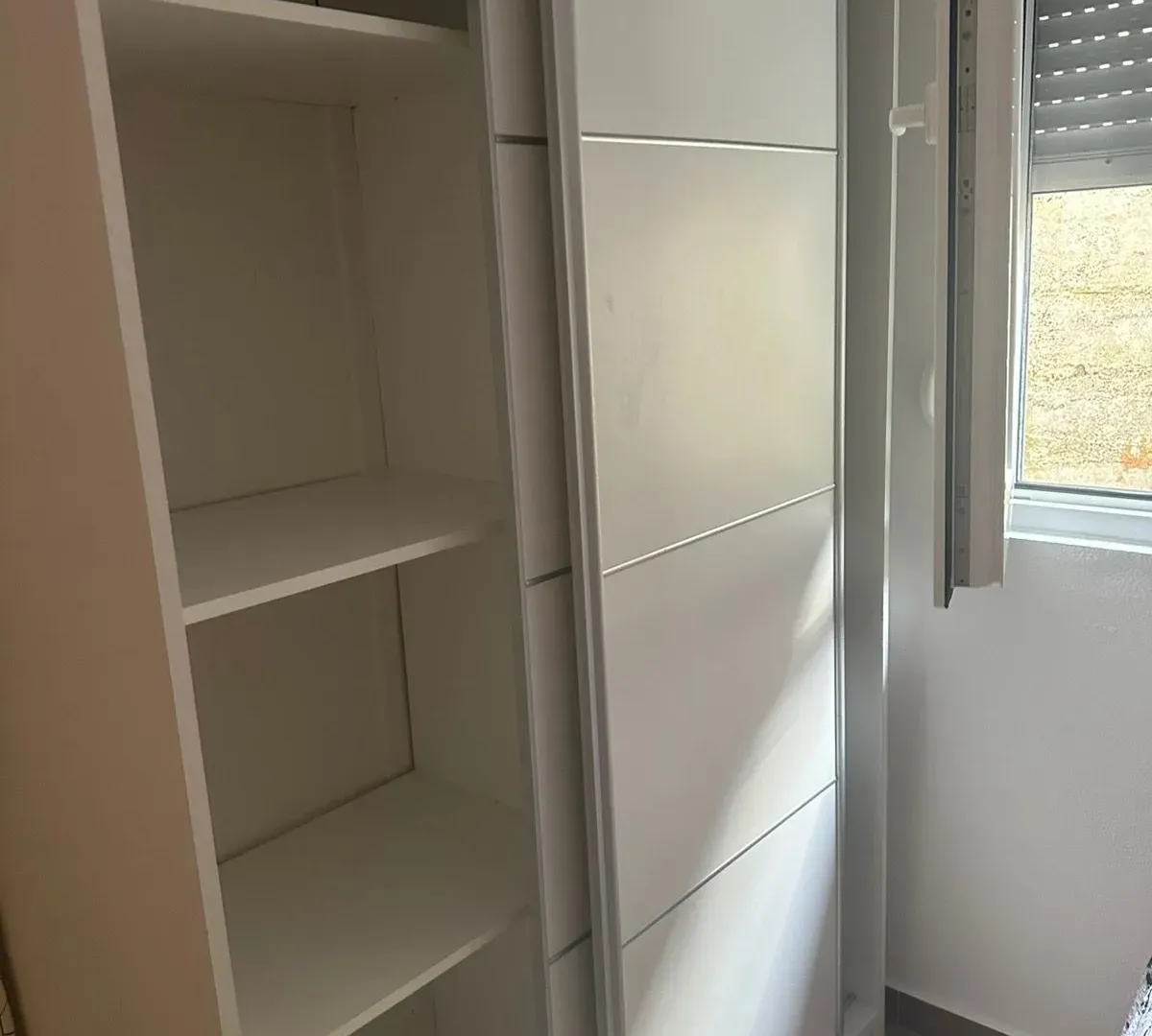 Izdavanje, kuća, 100m², Kavač, Kotor
