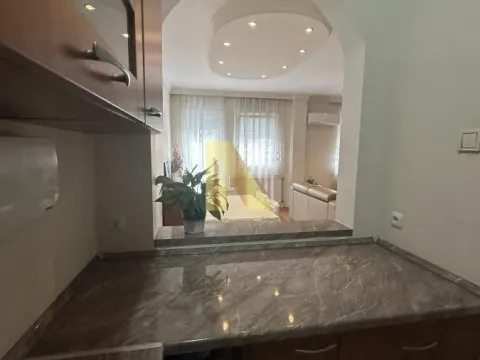 Prodaja, trosoban stan, 79m², Adamovićevo Naselje, Novi Sad Sve Podlokacije - image 6