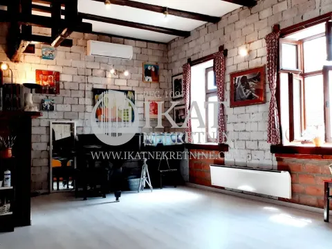 Sale, house, 70m², Zemun Gardoš, Zemun Sve Podlokacije - image 3