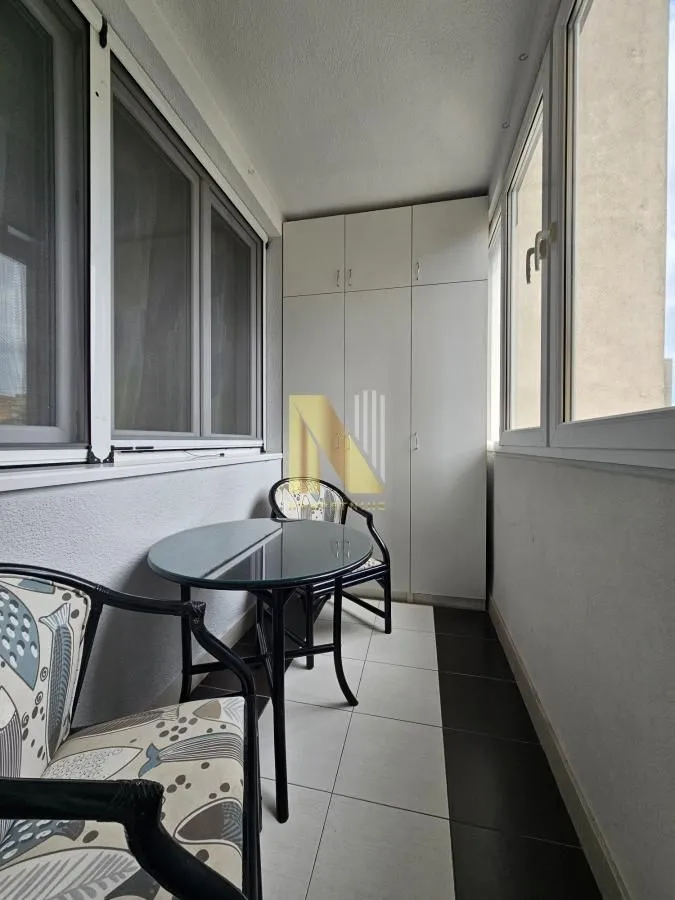 Prodaja, dvosoban stan, 57m², Bulevar Oslobodjenja, Novi Sad Sve Podlokacije
