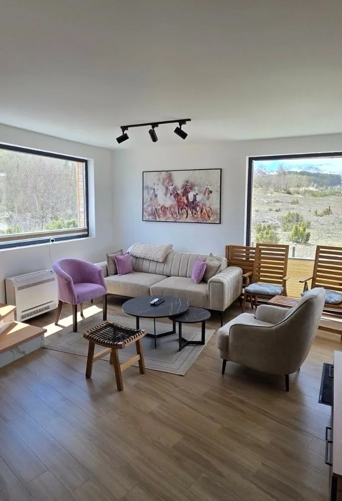 Prodaja, kuća, 170m², Borje, Žabljak