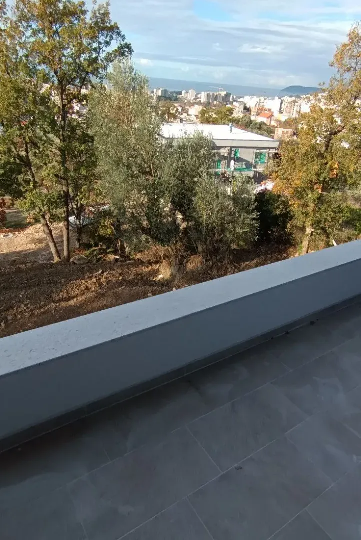 Sale, house, 200m², Bar, Crna Gora