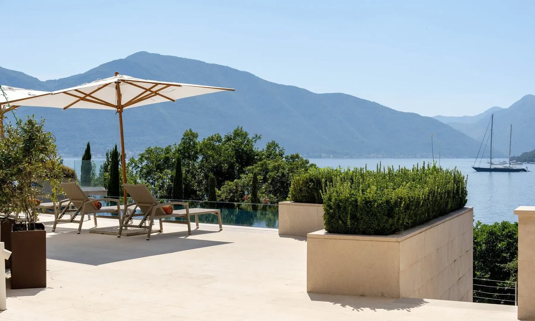 Prodaja, kuća, 526m², Orahovac, Kotor