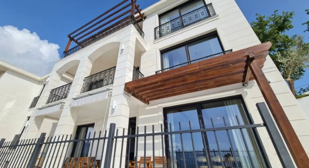 Prodaja, kuća, 270m², Skočiđevojka, Budva