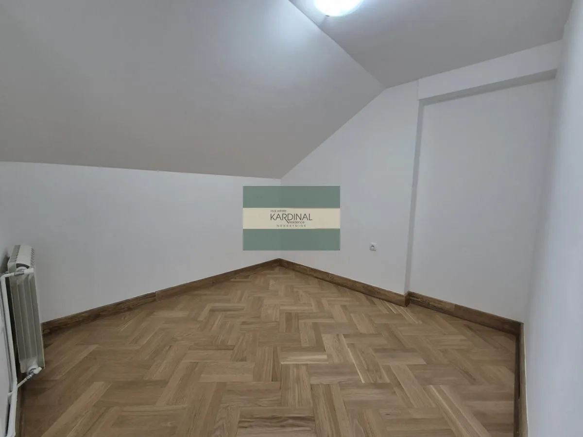Prodaja, trosoban stan, 88m², Vašarište, Jagodina