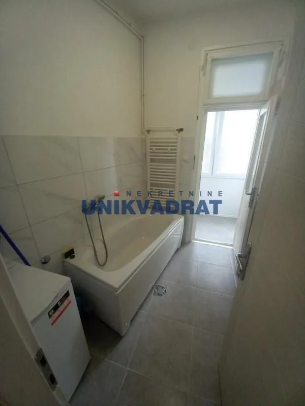 Sale, one bedroom apartment, 24m², Stari Grad, Beograd