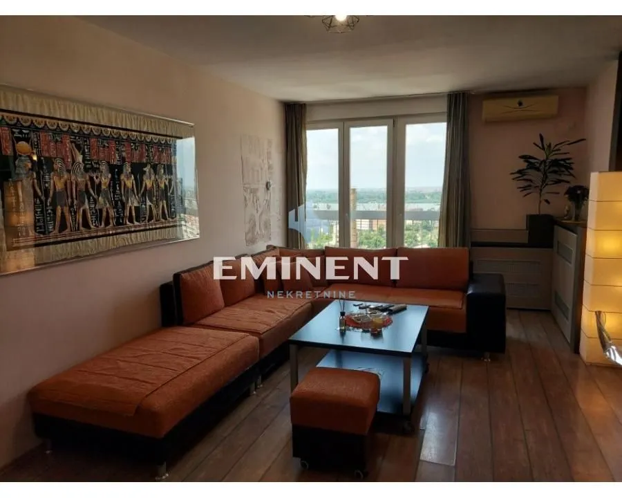 Izdavanje, četvorosoban stan, 115m², Hala Pionir, Palilula Sve Podlokacije