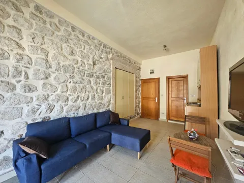 Sale, studio apartment, 21m², Prčanj, Kotor - image 3