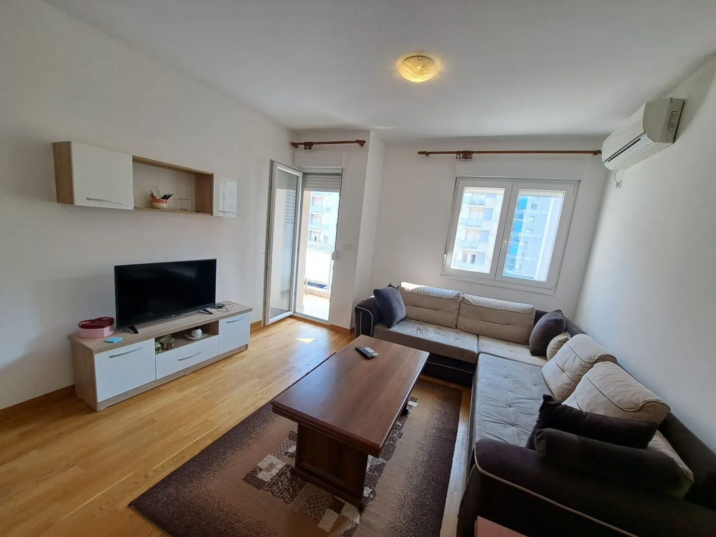 Rent, one bedroom apartment, 45m², City Kvart, Podgorica