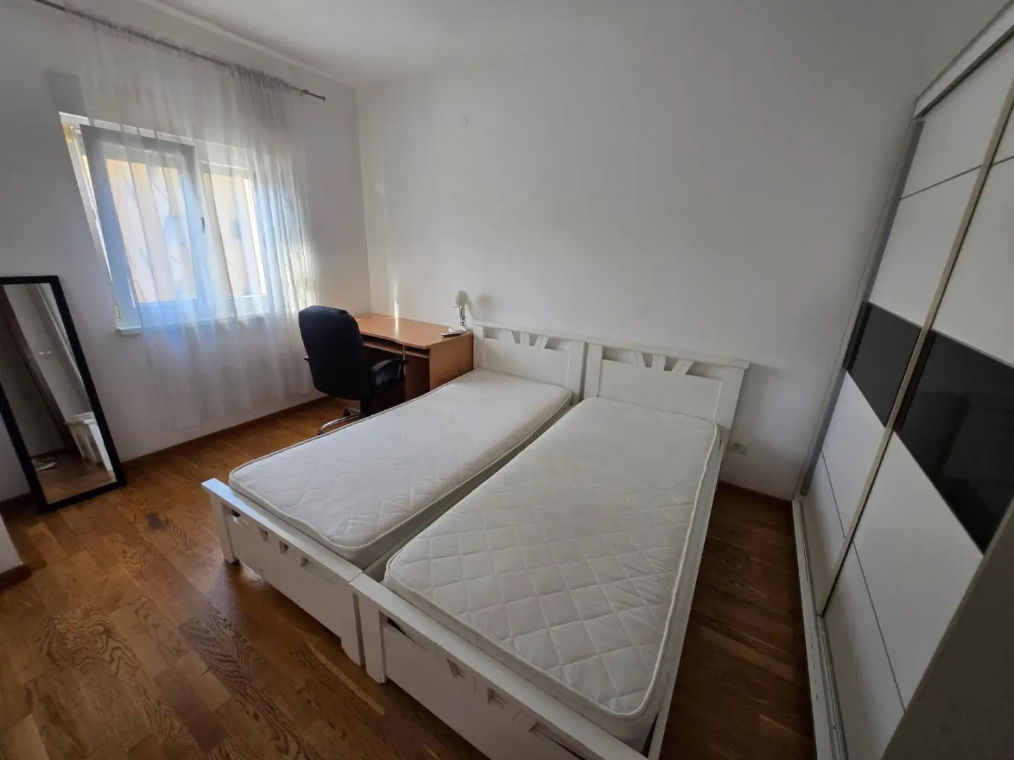 Rent, two bedroom apartment, 70m², City Kvart, Podgorica