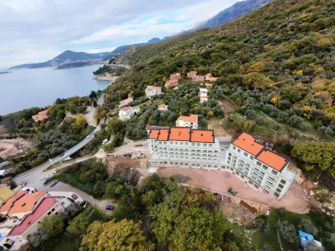 Sale, studio apartment, 33m², Kamenovo, Budva - image 17