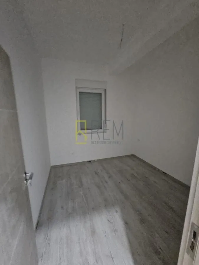 Prodaja, dvosoban stan, 70m², Đenovići, Herceg Novi