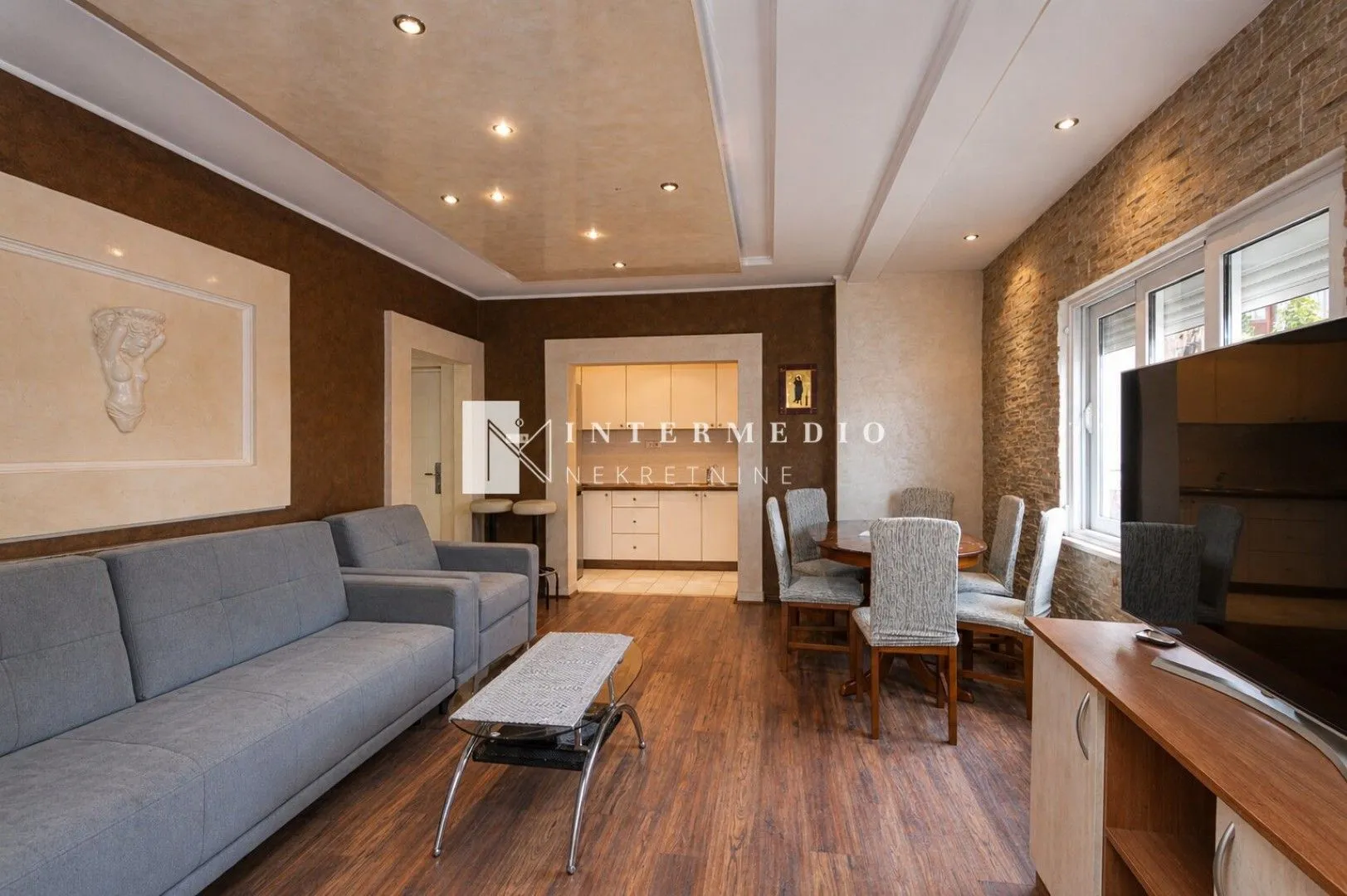 Prodaja, dvosoban stan, 86m², Igalo, Herceg Novi