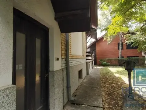 Prodaja, poslovni prostor, 731m², Aqua park, Jagodina - image 14