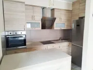 Izdavanje, dvosoban stan, 65m², Blok 9, Podgorica - image 2