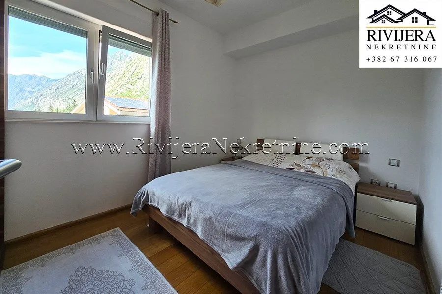 Prodaja, dvosoban stan, 75m², Dobrota, Kotor