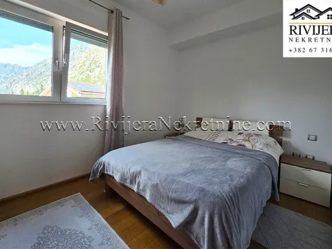 Sale, two bedroom apartment, 75m², Dobrota, Kotor - image 4