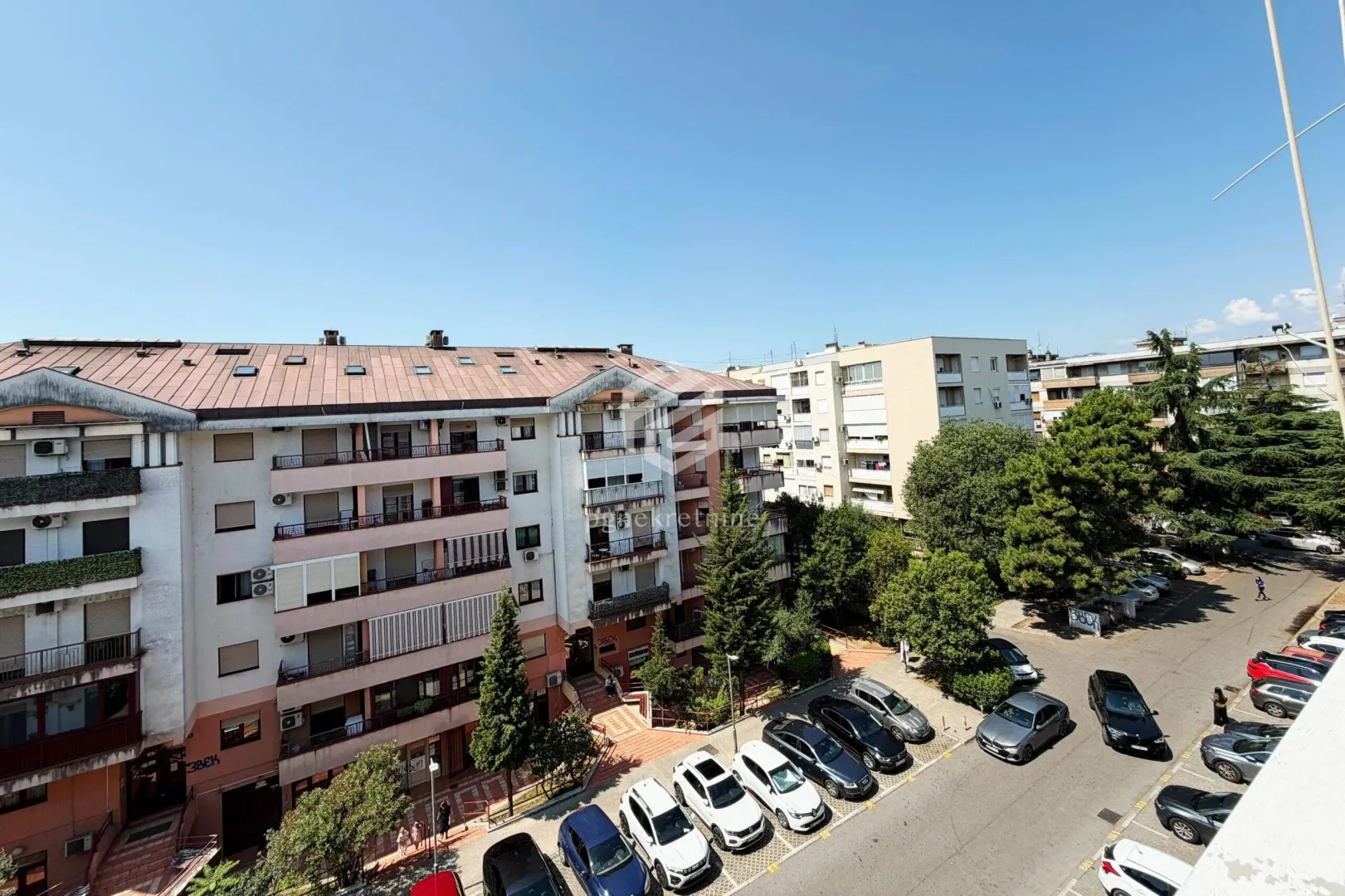 Izdavanje, dvosoban stan, 74m², Preko Morače, Podgorica