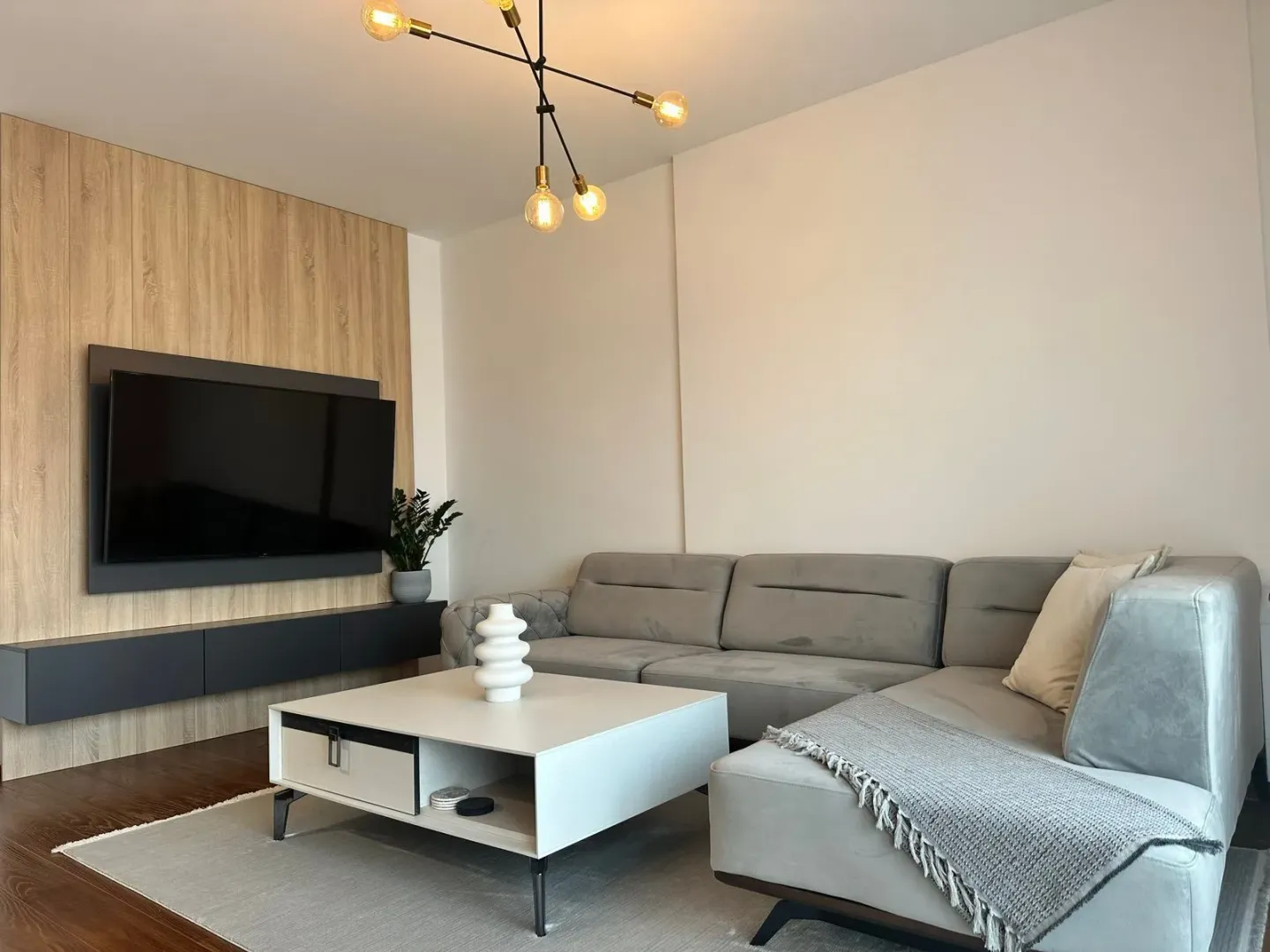 Rent, two bedroom apartment, 79m², Master Kvart, Podgorica