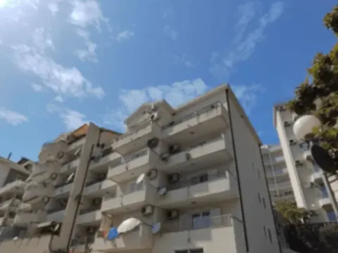 Prodaja, stan, 38m², Bečići, Budva - image 2