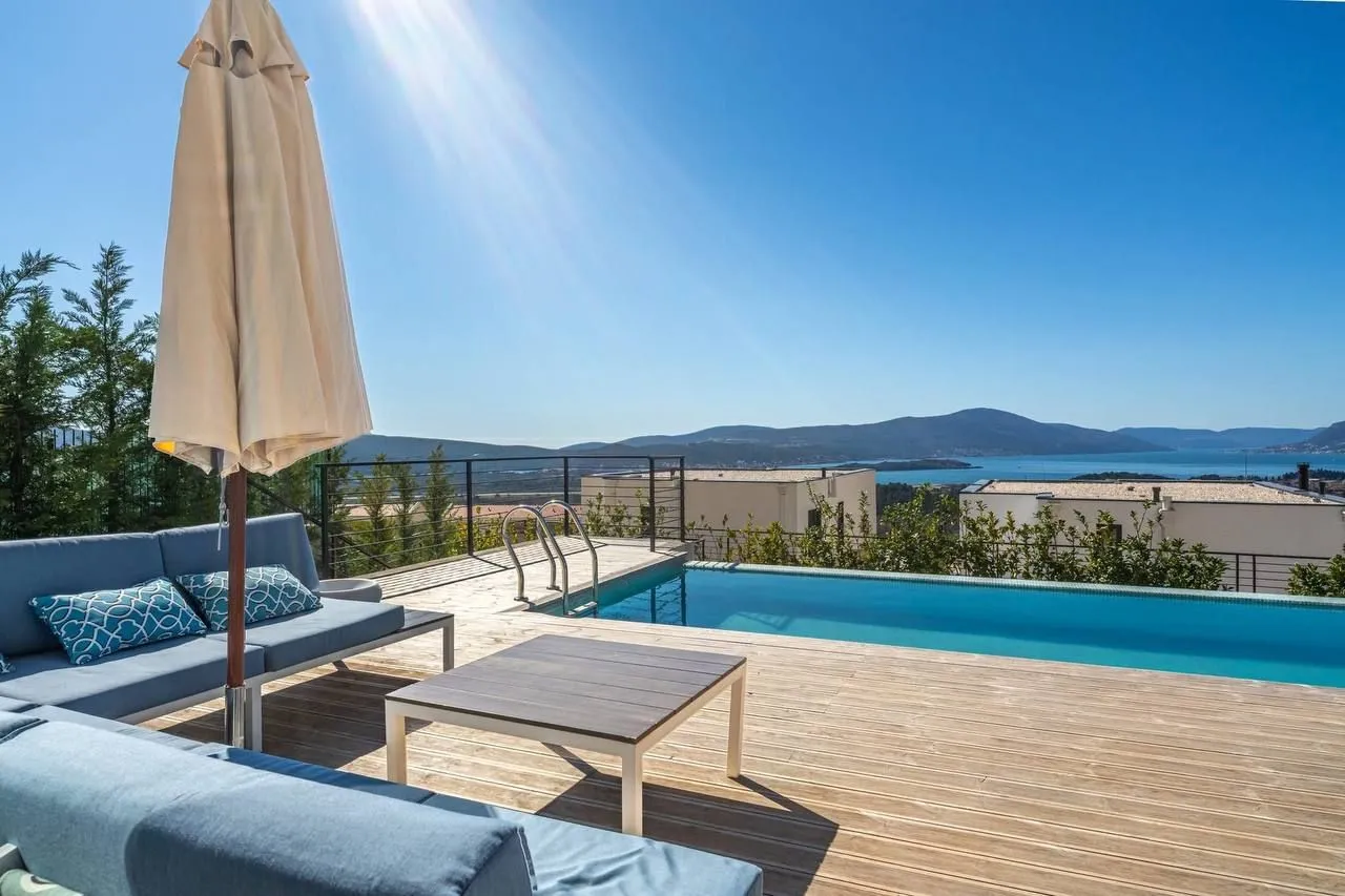 Sale, house, 190m², Kavač, Kotor