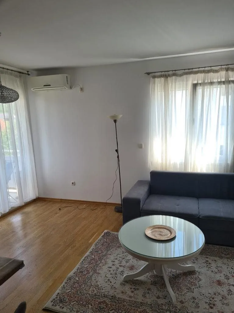 Rent, two bedroom apartment, 70m², Dalmatinska ulica, Podgorica