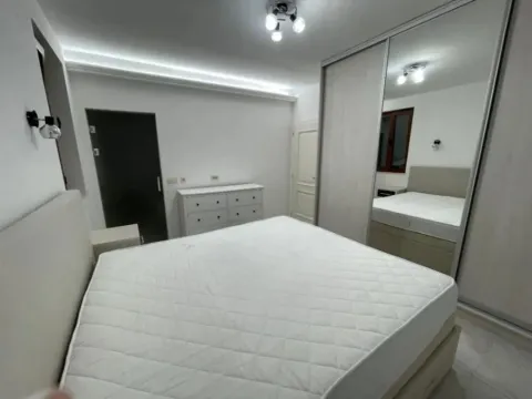 Izdavanje, dvosoban stan, 75m², Đenovići, Herceg Novi - image 2