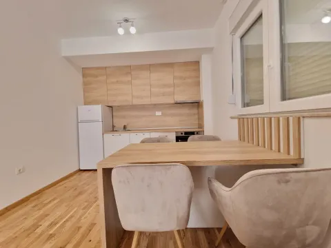 Izdavanje, jednosoban stan, 46m², Bečići, Budva - image 10