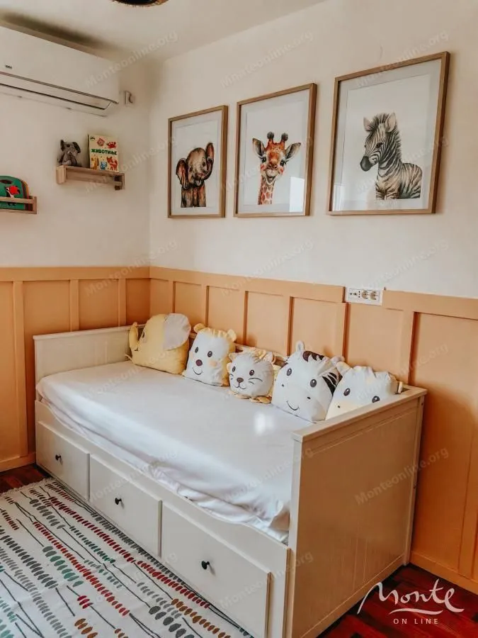 Prodaja, dvosoban stan, 61m², Ljubović, Podgorica