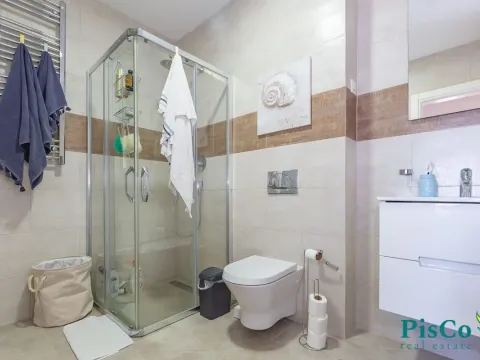 Sale, one bedroom apartment, 57m², Tivat, Crna Gora - image 10