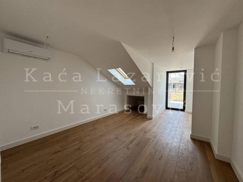 Prodaja, stan, 174m², Lekino Brdo, Voždovac Sve Podlokacije