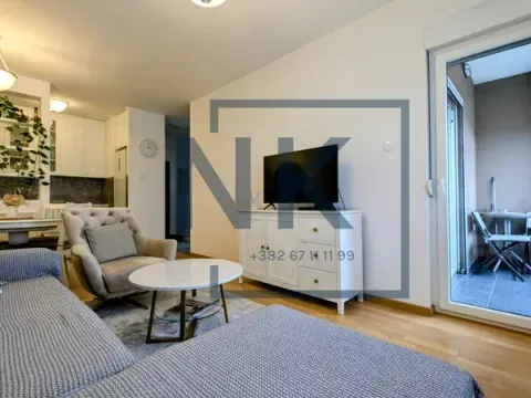 Rent, one bedroom apartment, 45m², Pobrežje, Podgorica - image 4