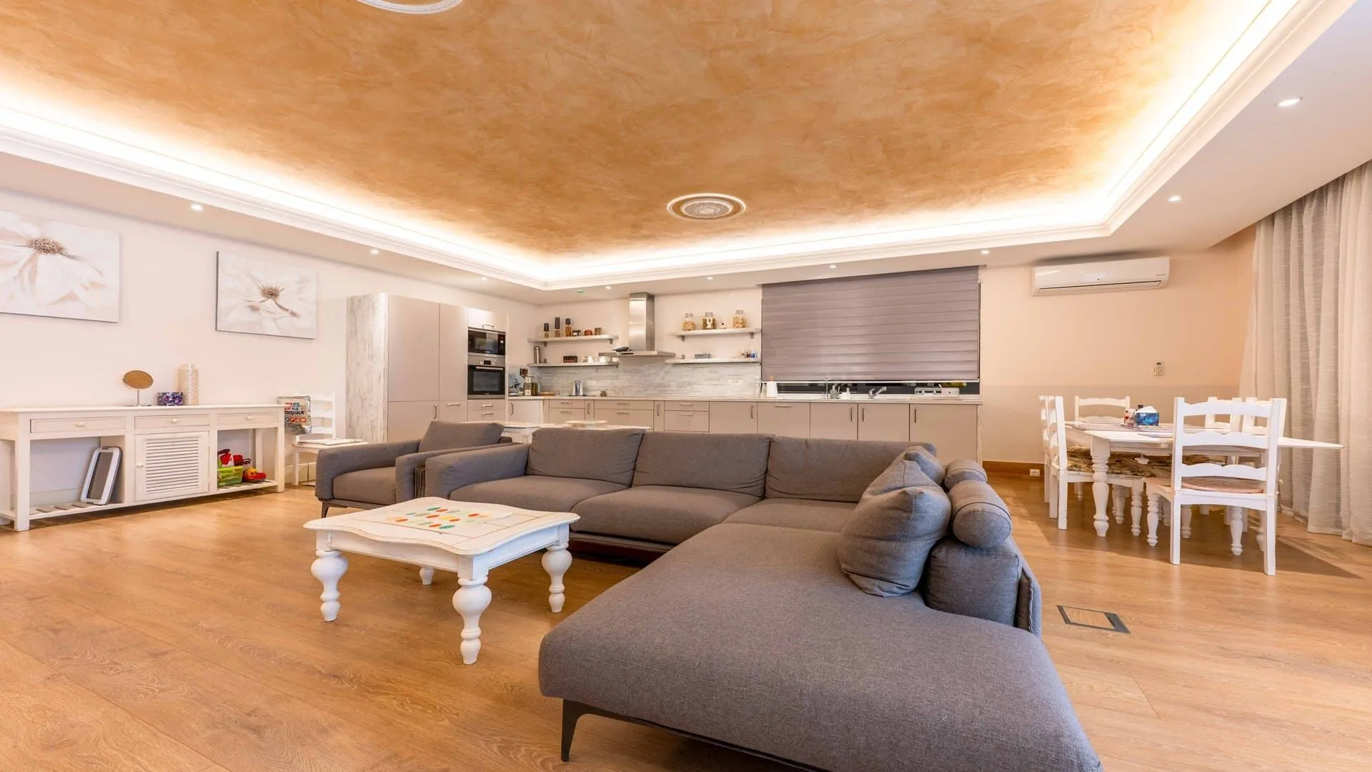 Sale, house, 294m², Stoliv, Kotor