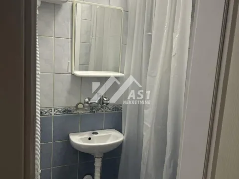 Izdavanje, trosoban stan, 52m², Grbavica, Novi Sad Sve Podlokacije - image 7