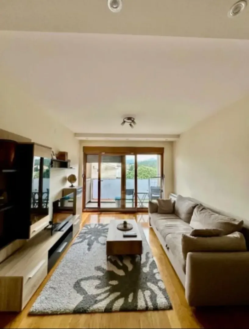 Rent, one bedroom apartment, 55m², Preko Morače, Podgorica