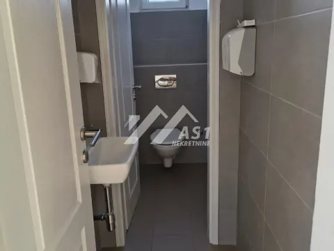 Rent, office space, 110m², Novi Sad Sve Podlokacije, Novi Sad - image 9