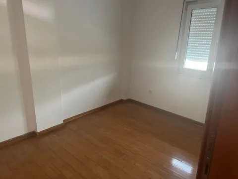 Sale, three bedroom apartment, 382m², Komoševina, Budva - image 7