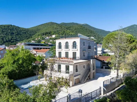 Prodaja, kuća, 410m², Donja Lastva, Tivat - image 6