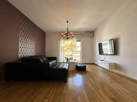 Izdavanje, jednosoban stan, 53m², City Kvart, Podgorica - image 2