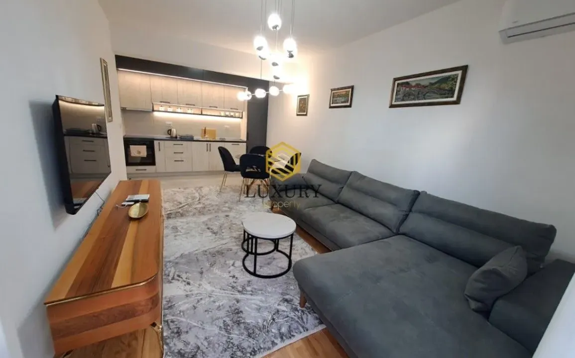 Izdavanje, dvosoban stan, 59m², Ljubović, Podgorica