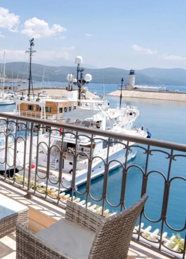Rent, studio apartment, 40m², Luštica Bay, Tivat