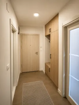 Rent, one bedroom apartment, 42m², Pobrežje, Podgorica - image 4
