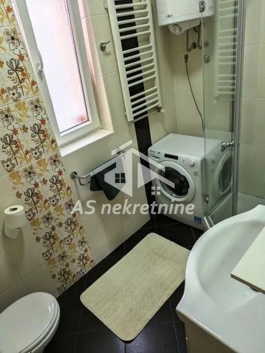 Izdavanje, dvosoban stan, 40m², Stari Grad, Beograd