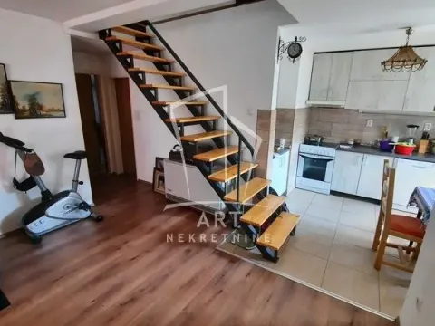Sale, five bedroom apartment, 126m², Zvezdara, Zvezdara Sve Podlokacije - image 3