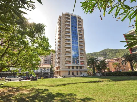 Sale, one bedroom apartment, 48m², Budva, Crna Gora - image 19