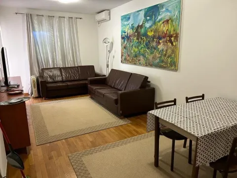 Izdavanje, dvosoban stan, 70m², Gorica C, Podgorica - image 9