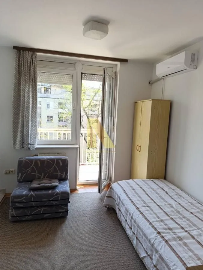 Izdavanje, garsonjera, 24m², Grbavica, Novi Sad Sve Podlokacije