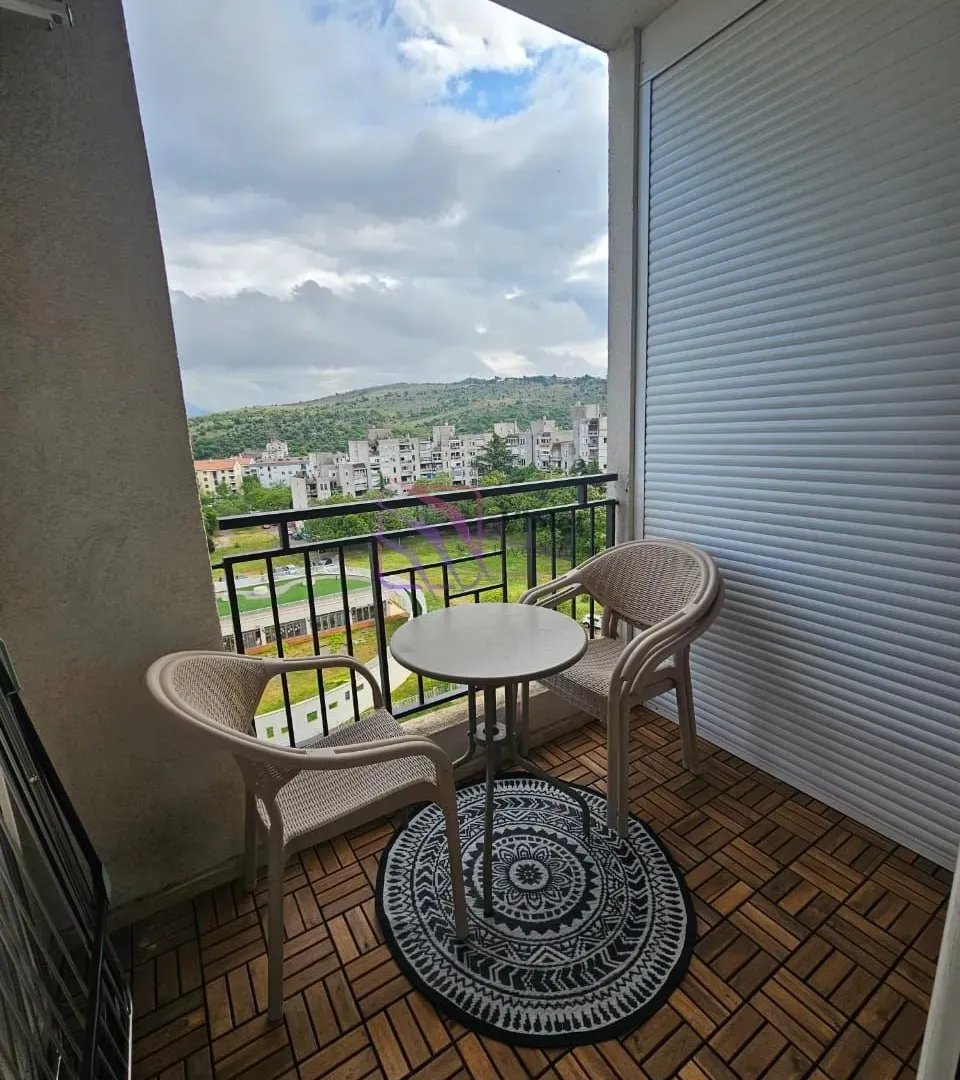 Prodaja, jednosoban stan, 52m², Blok 6, Podgorica