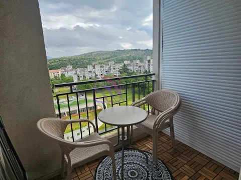 Sale, one bedroom apartment, 52m², Blok 6, Podgorica - image 8