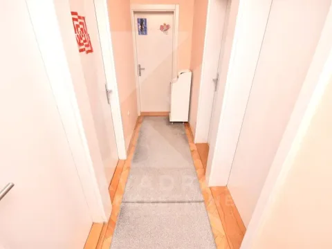 Sale, four bedroom apartment, 92m², Lepa Kata, Podgorica - image 14